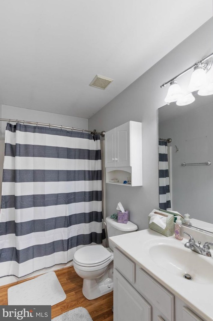 10668 Eisenhower Dr, Owens VA  22485-2163 exterior