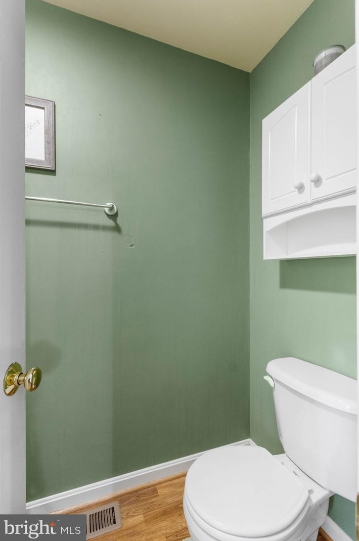 10668 Eisenhower Dr, Owens VA  22485-2163 exterior