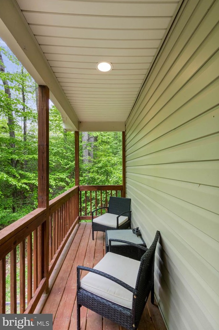 10668 Eisenhower Dr, Owens VA  22485-2163 exterior