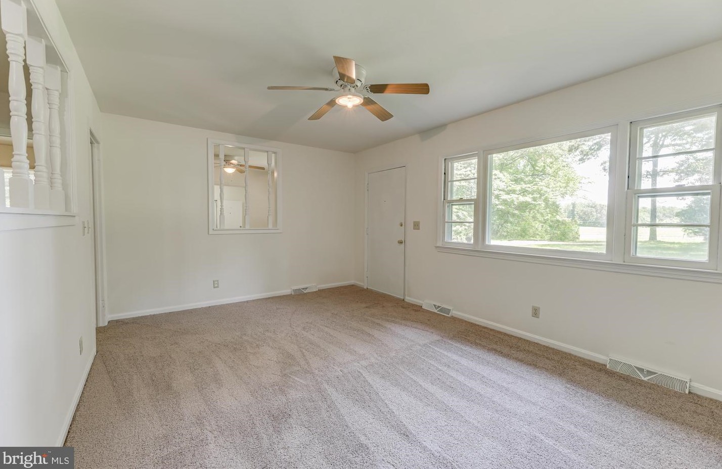 13158 James Madison Pkwy, Owens VA  22485-3212 exterior