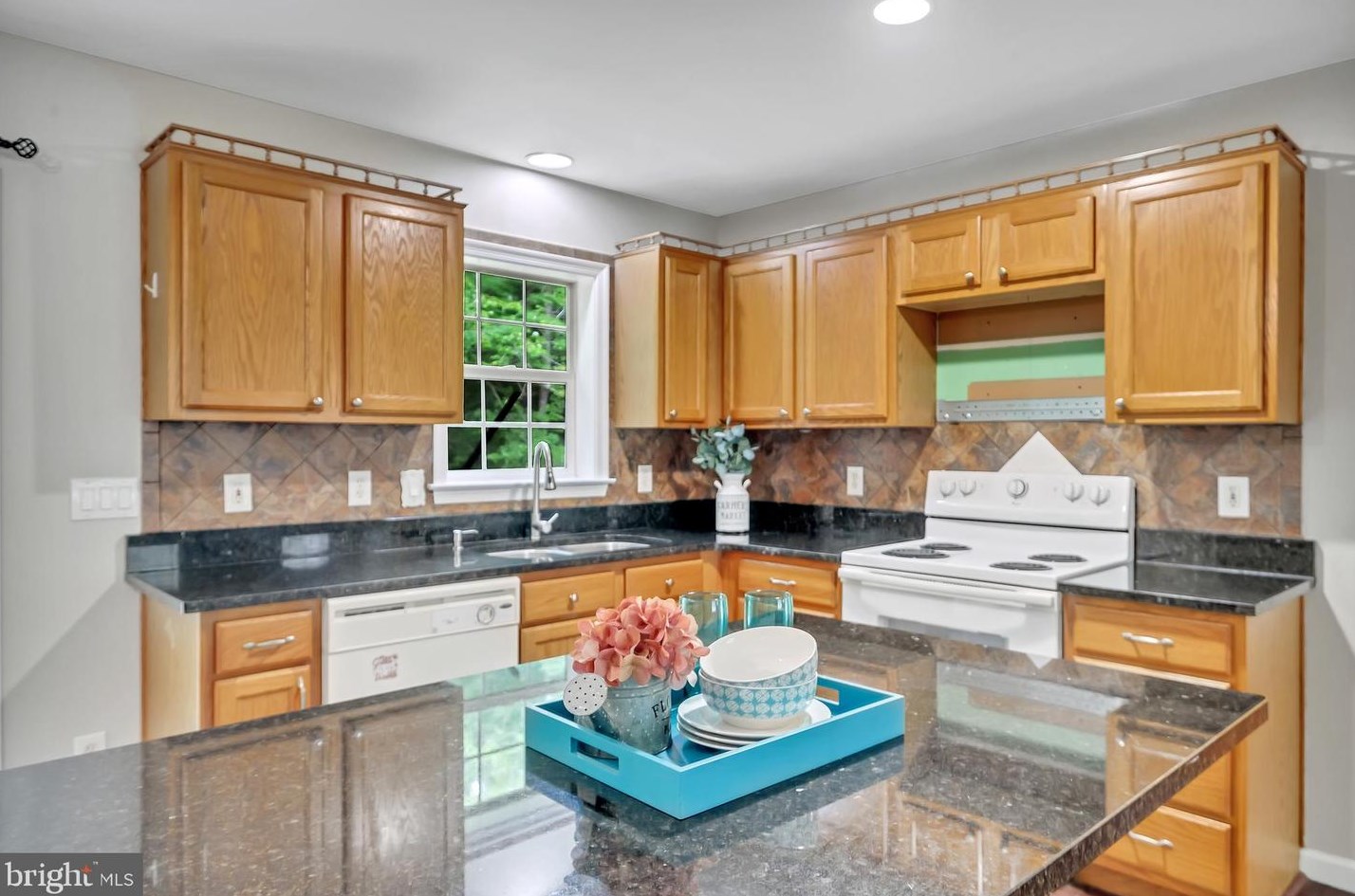 9649 Mohawk Dr, Owens VA  22485-3639 exterior