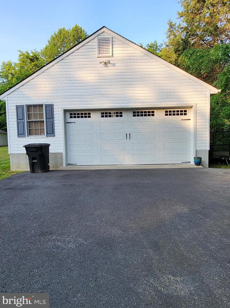 8736 Kentucky Springs Rd, Mineral, VA 23117