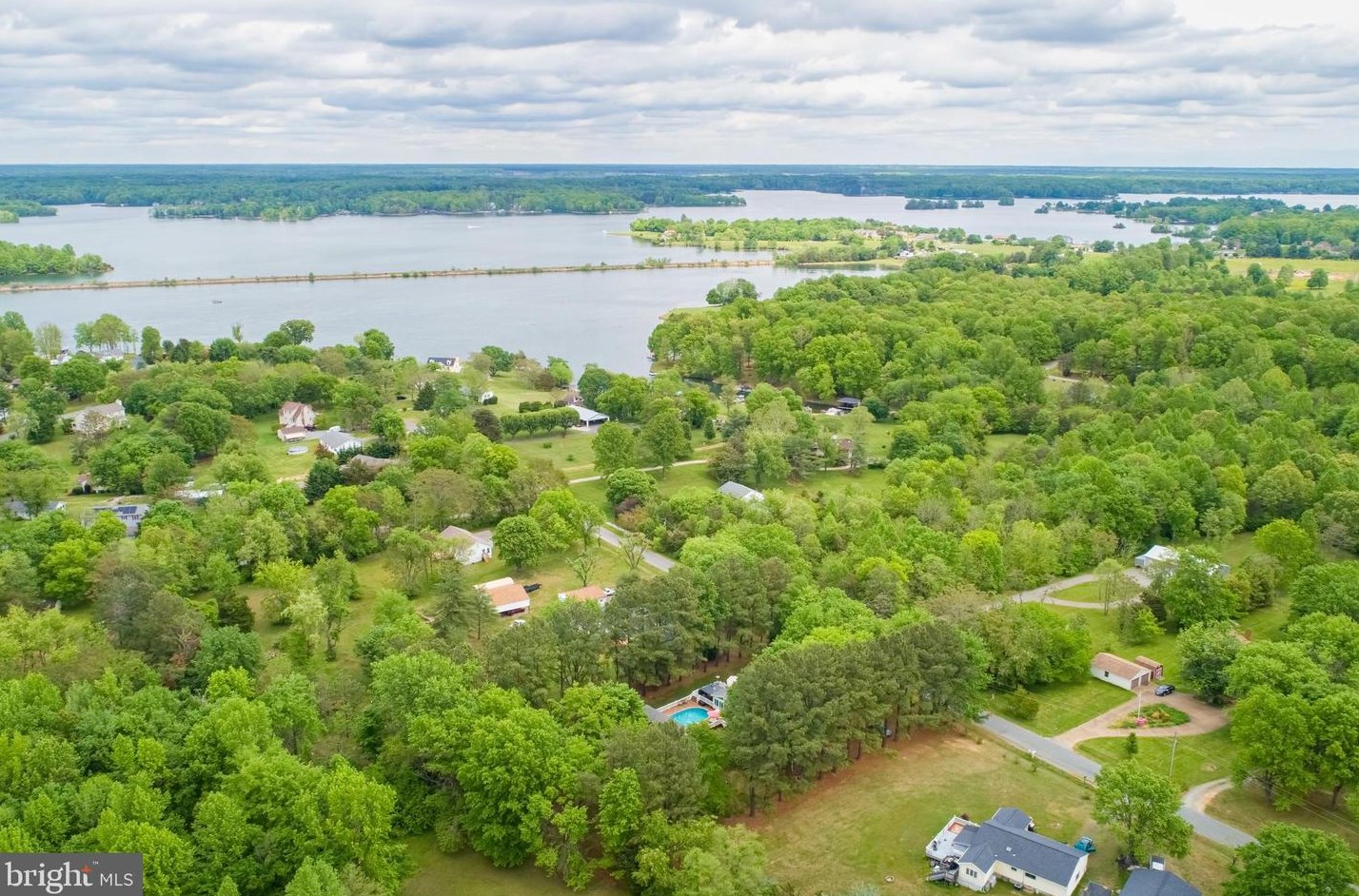 103 Lakeview Dr, Mineral, VA 23117