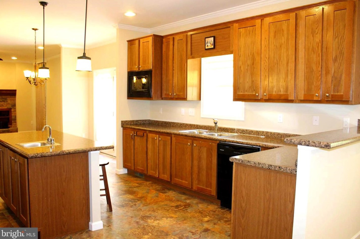 343 Forest Hill Rd, Gordonsville VA  22942-7324 exterior