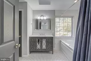 406 St Ivy Ave, Troy, VA 22974 - Photo 37