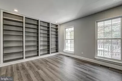 406 Saint Ivy Avenue, Troy, VA 22974 - Photo 9