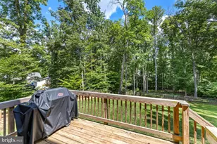 296 Robbie Rd, Bumpass, VA 23024 - Photo 25