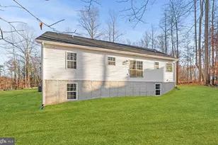 1339 Moody Town Rd, Bumpass, VA 23024 - Photo 15