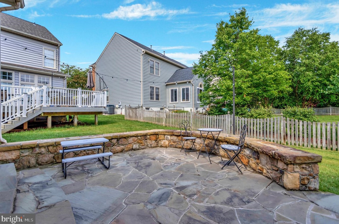 43364 Deepspring Ct, Ashburn VA  20147-3700 exterior