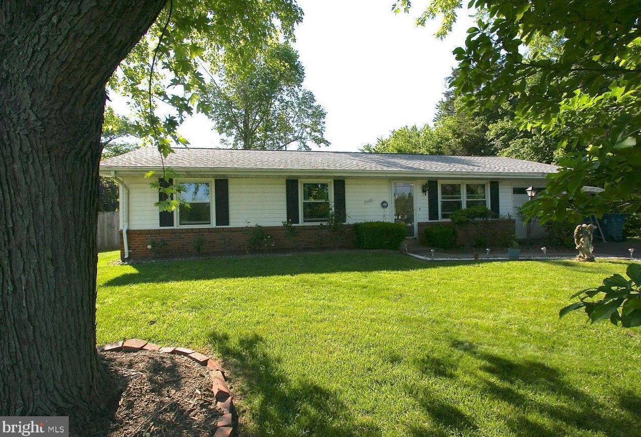 1100 Sterling Blvd, Dulles VA  20164-2320 exterior