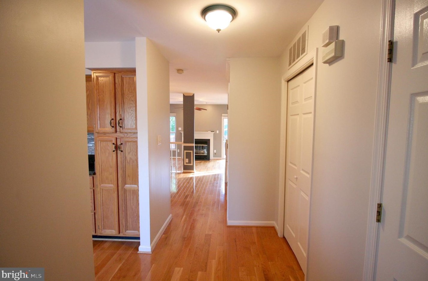 20888 Sandstone Sq, Dulles VA  20165-7203 exterior
