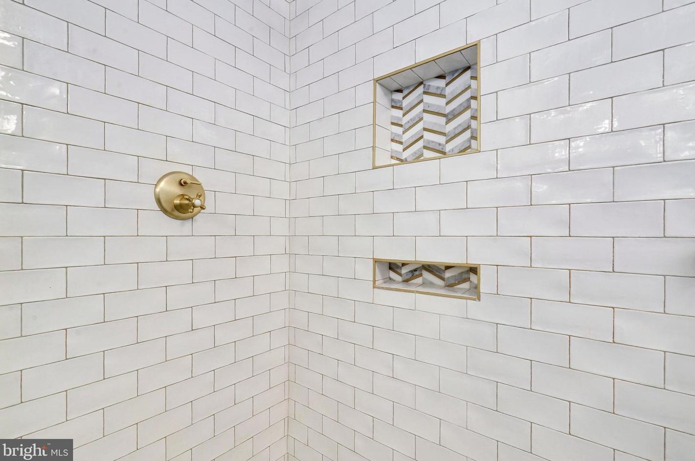 45455 Fellows St, Dulles VA  20165-2547 exterior