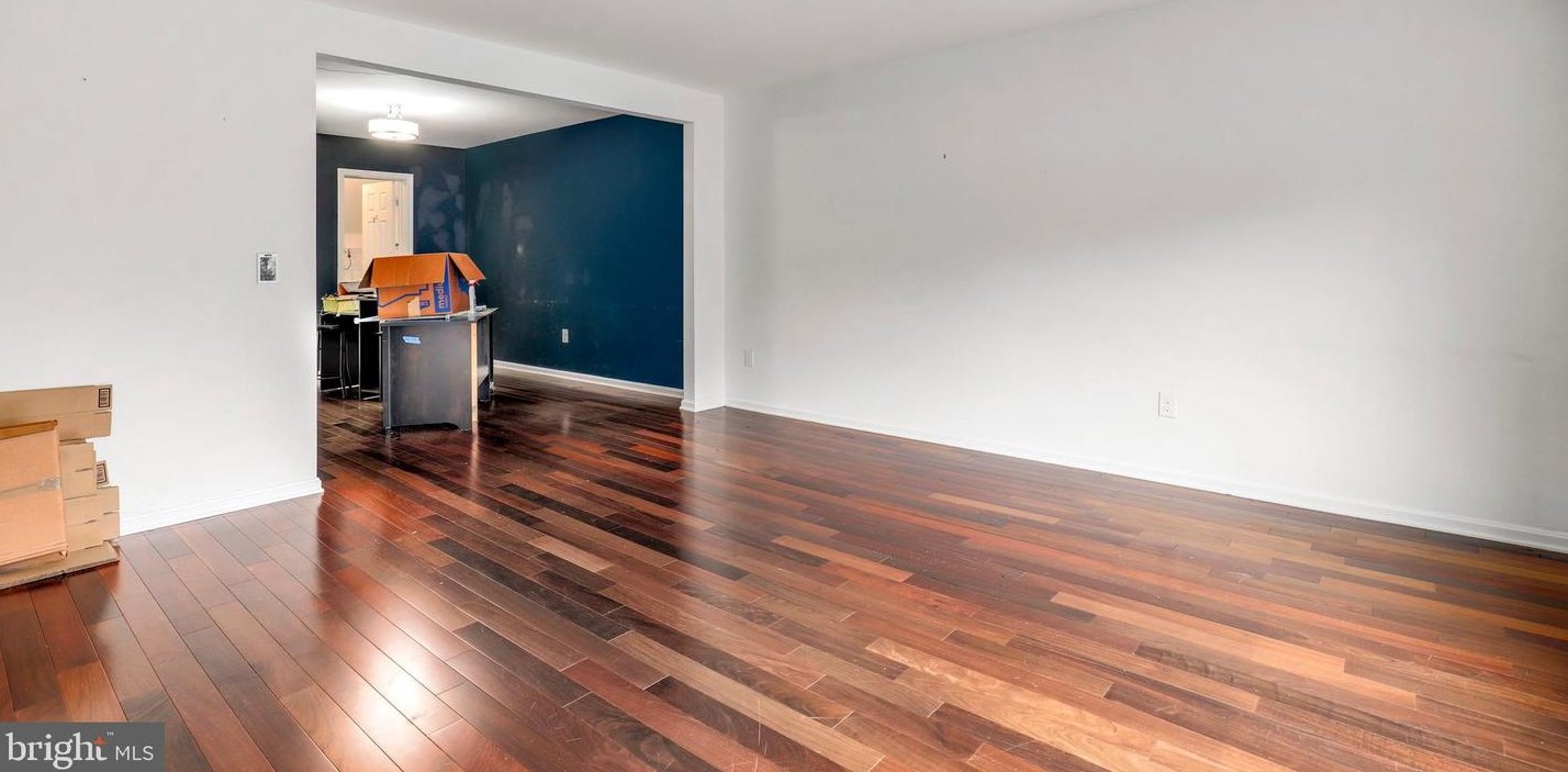 45455 Fellows St, Dulles VA  20165-2547 exterior