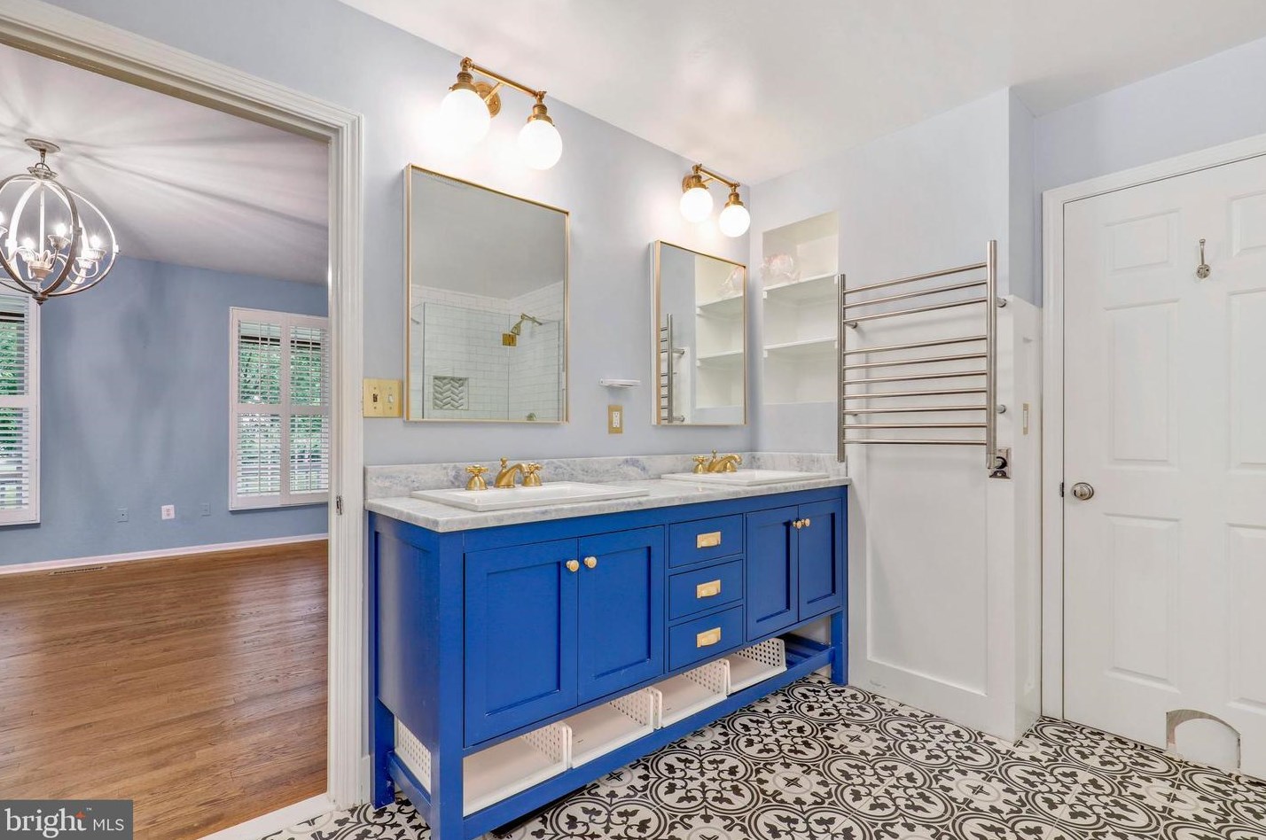 45455 Fellows St, Dulles VA  20165-2547 exterior