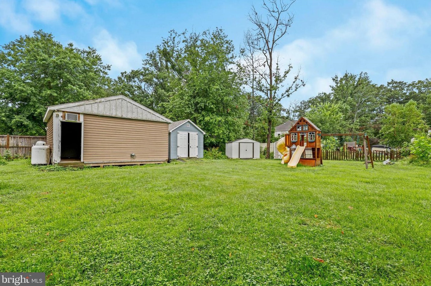 45455 Fellows St, Dulles VA  20165-2547 exterior