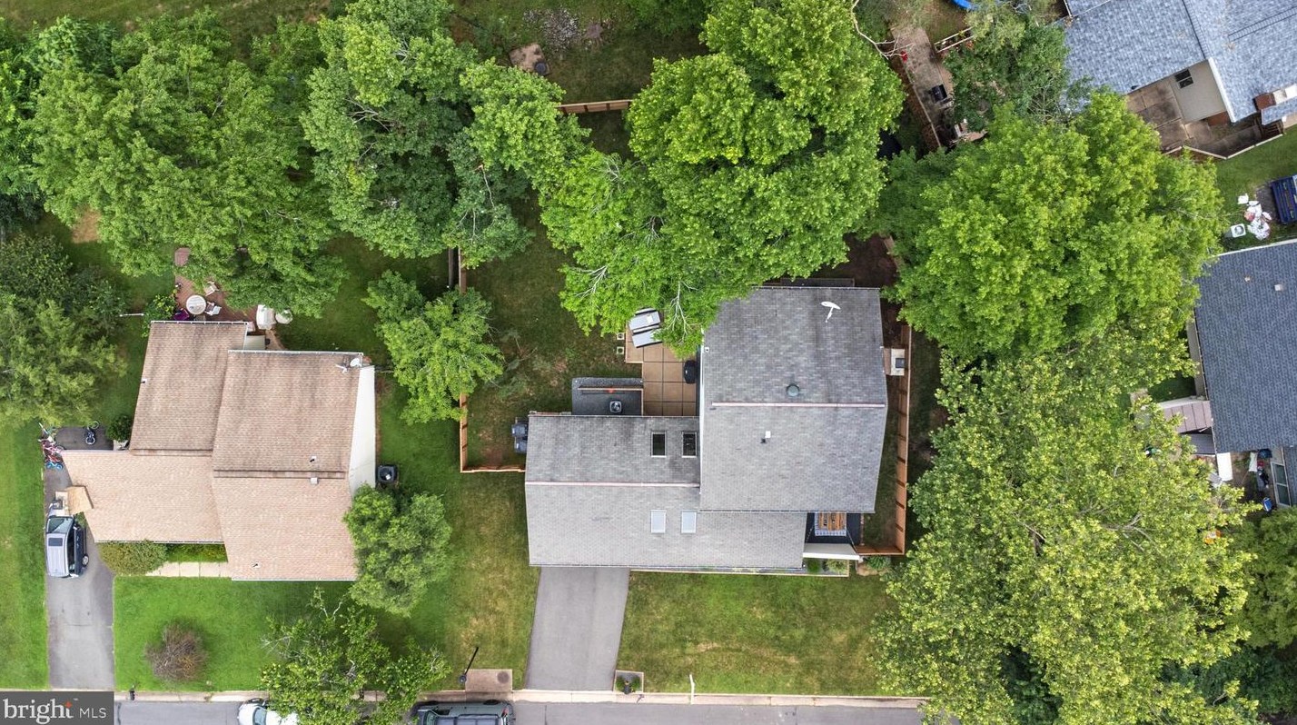 3 Cheval Ct, Dulles VA 20164-1110 exterior