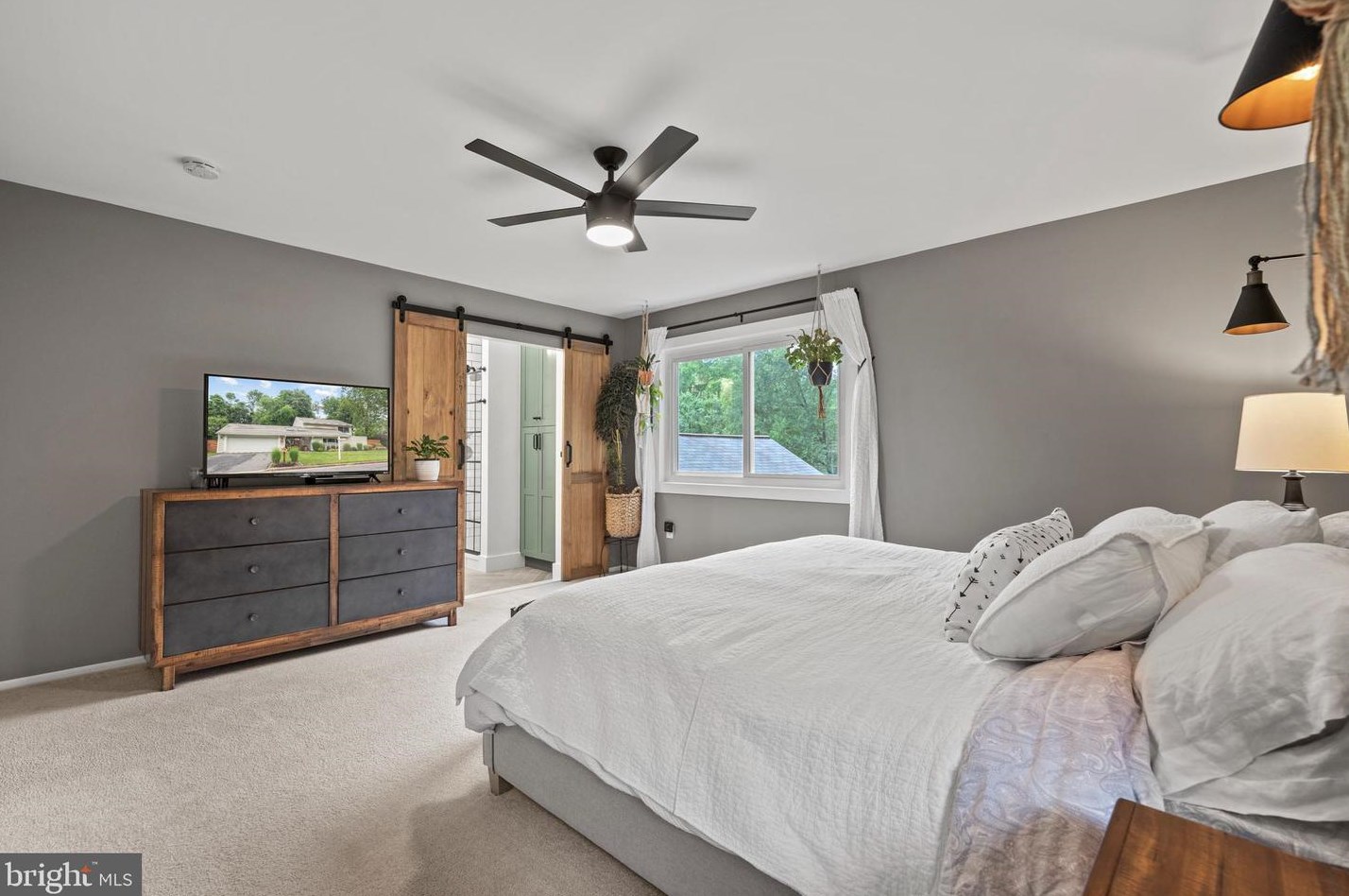 3 Cheval Ct, Dulles VA 20164-1110 exterior