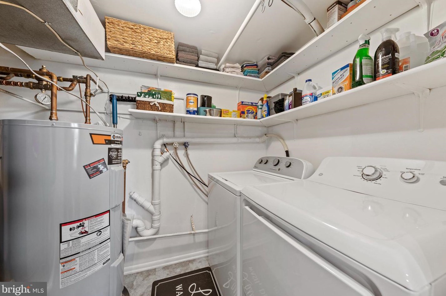 3 Cheval Ct, Dulles VA 20164-1110 exterior