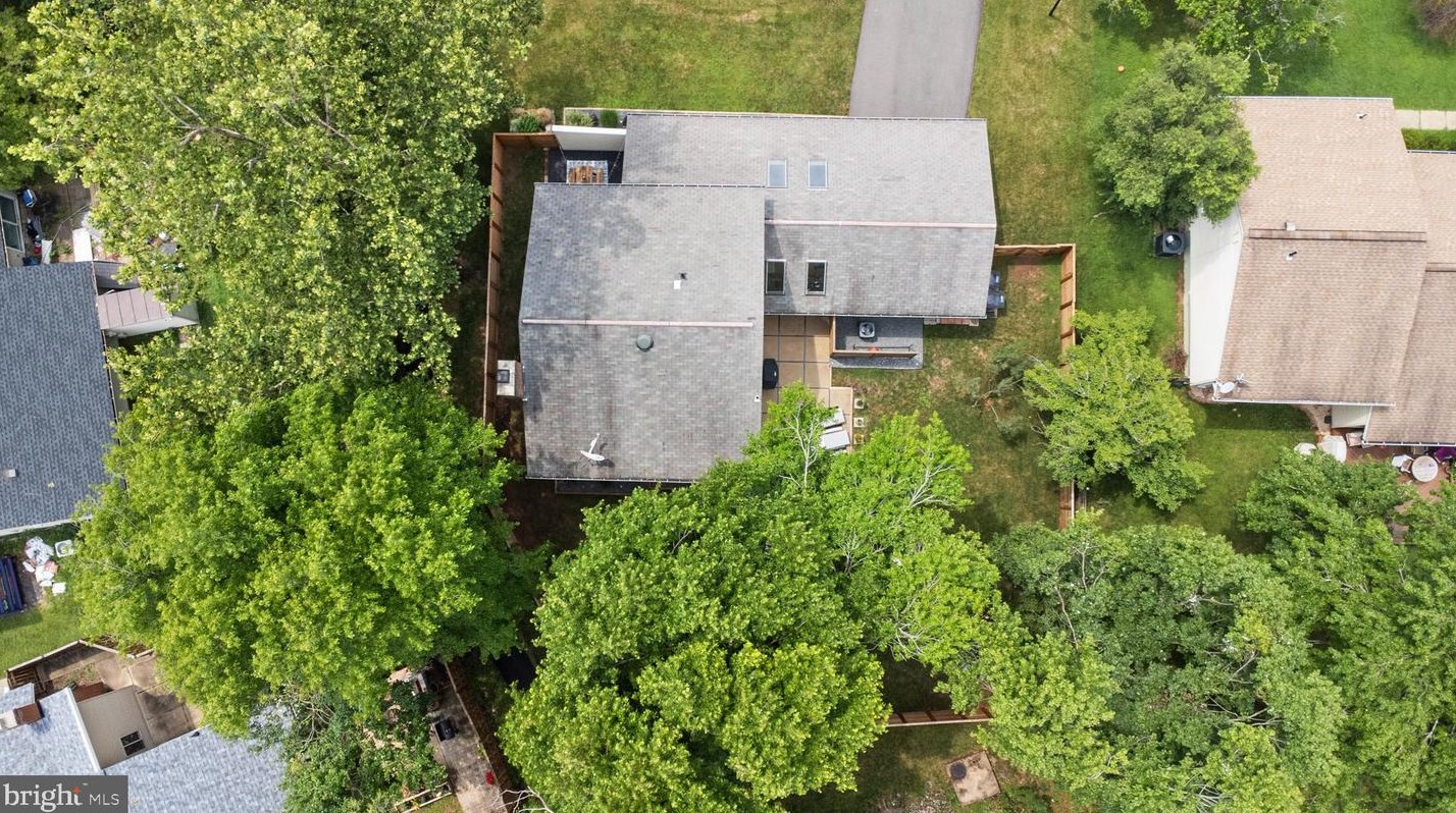 3 Cheval Ct, Dulles VA 20164-1110 exterior