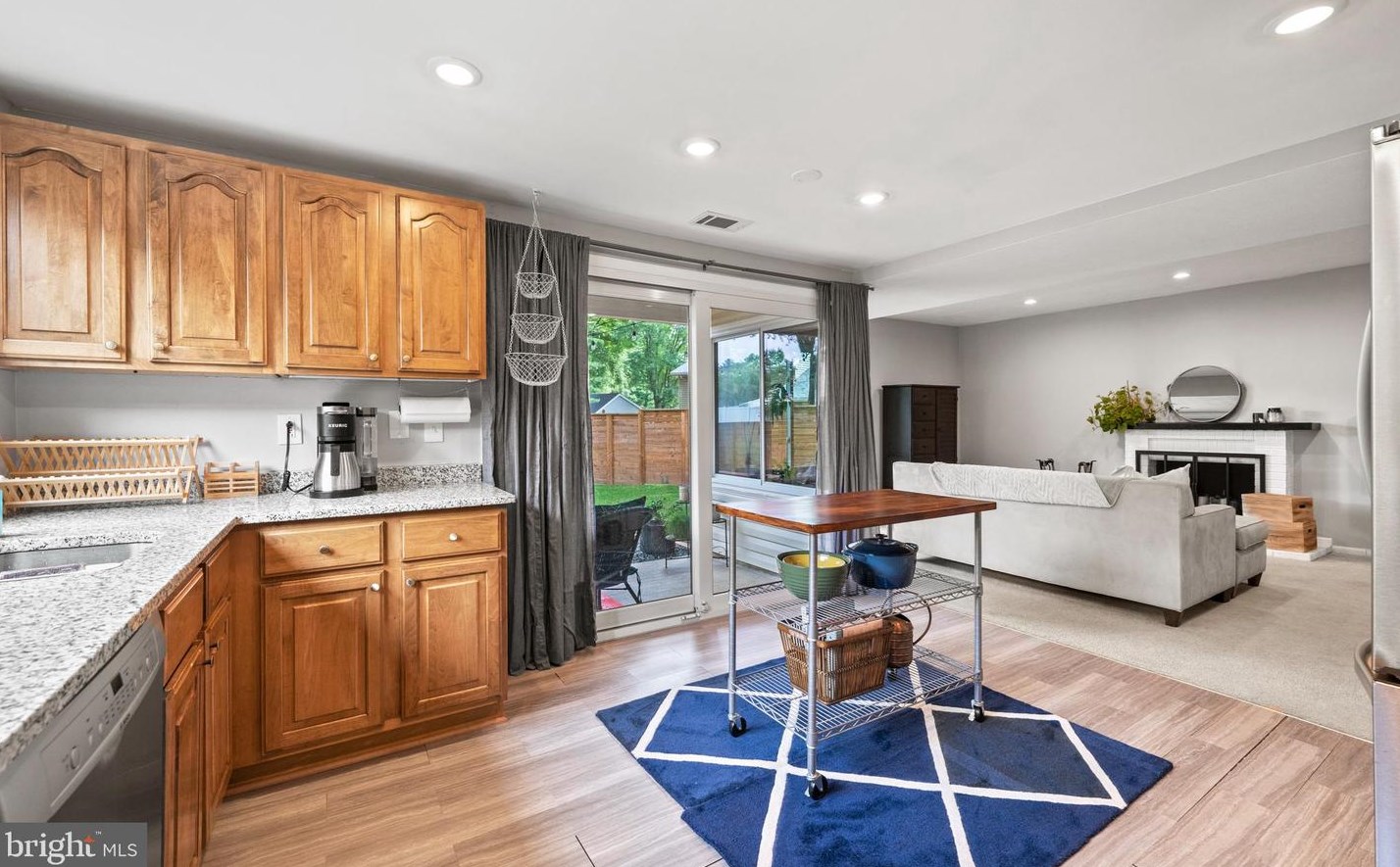 3 Cheval Ct, Dulles VA 20164-1110 exterior