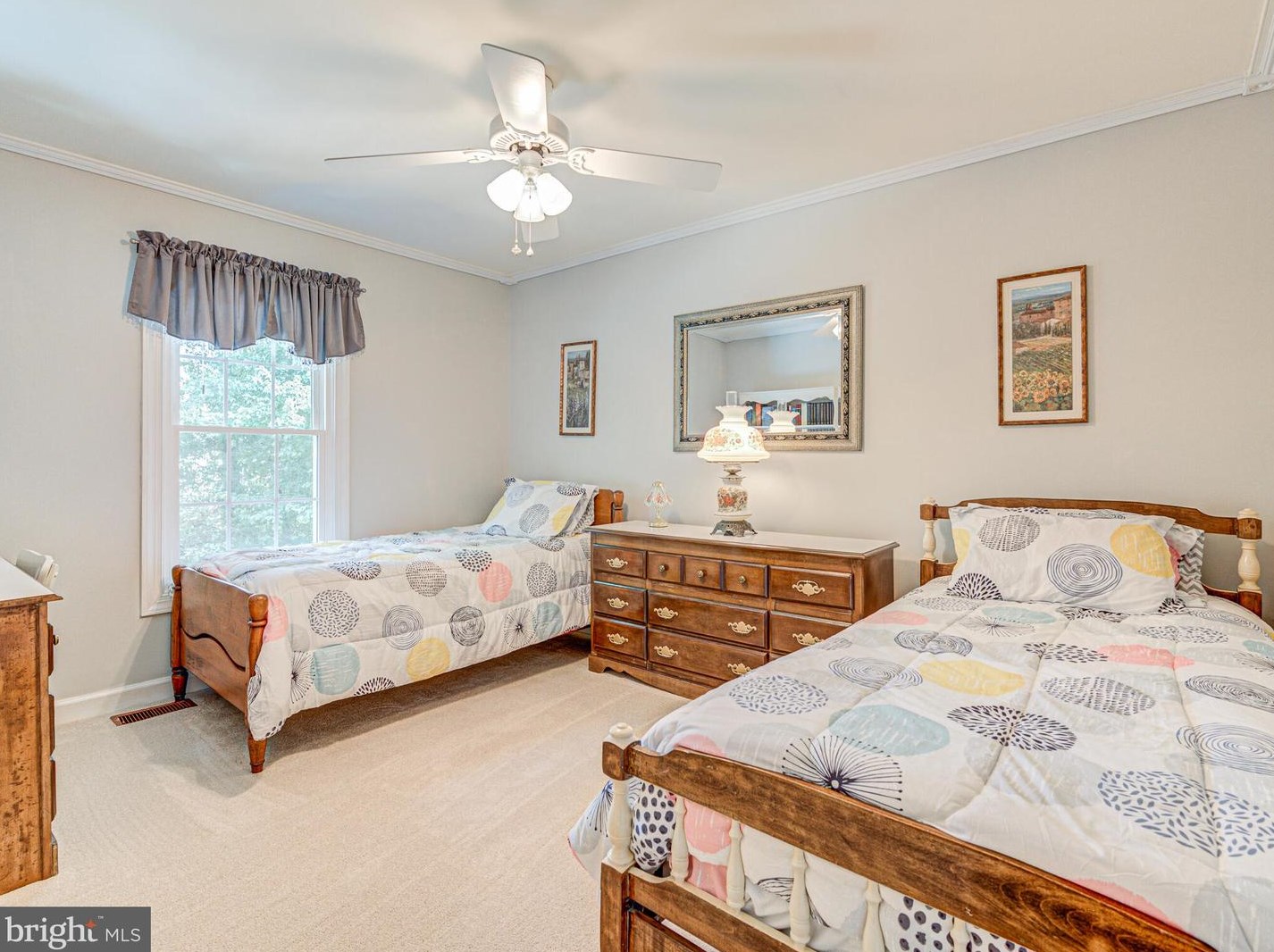 47728 League Ct, Dulles VA  20165-7416 exterior