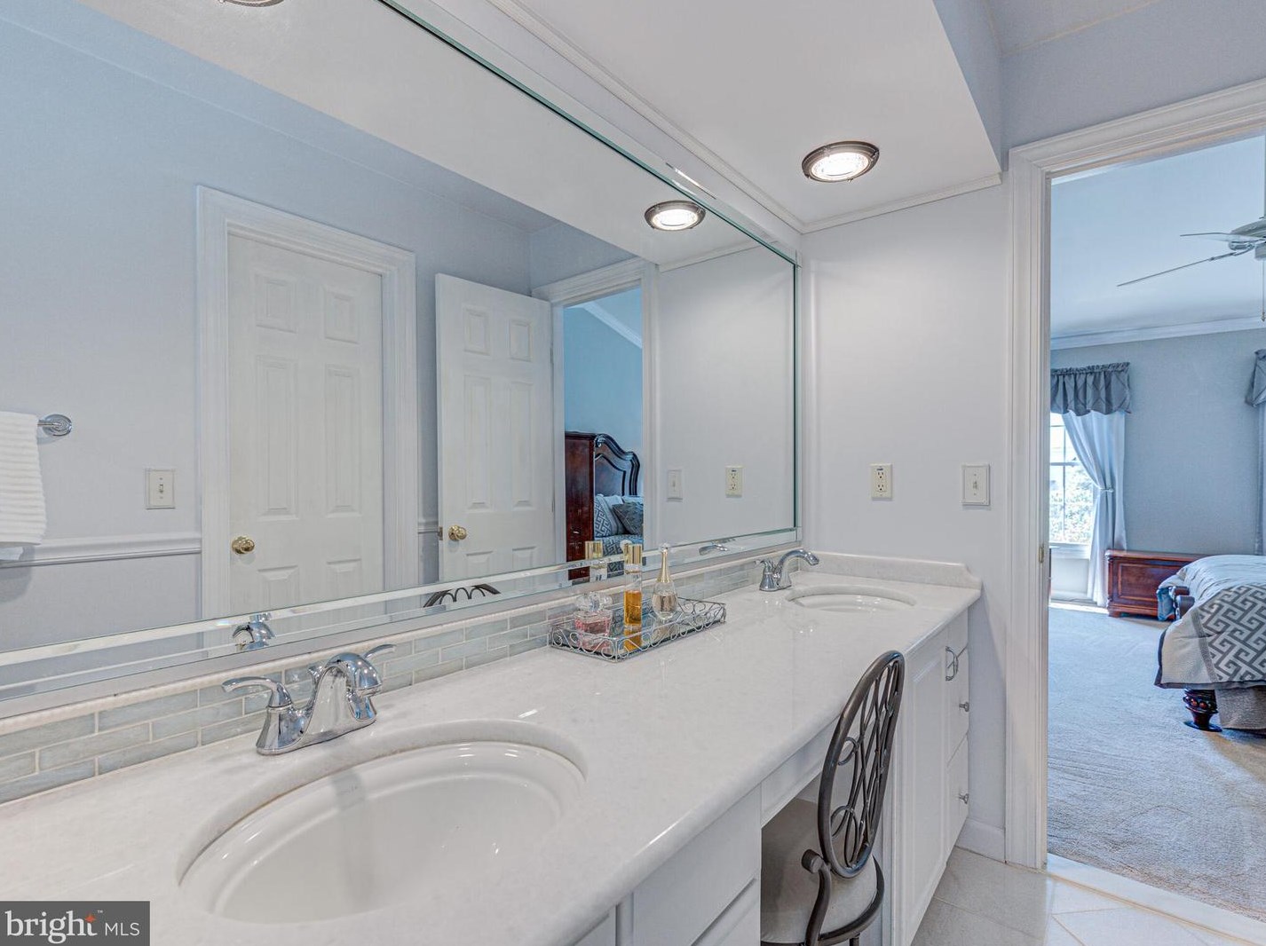 47728 League Ct, Dulles VA  20165-7416 exterior