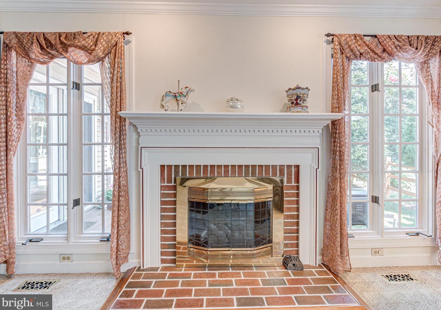 47728 League Ct, Dulles VA  20165-7416 exterior