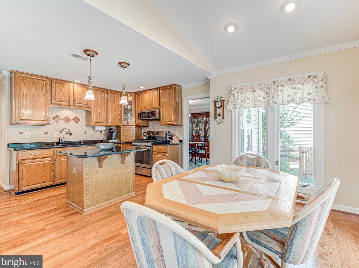 47728 League Ct, Dulles VA  20165-7416 exterior