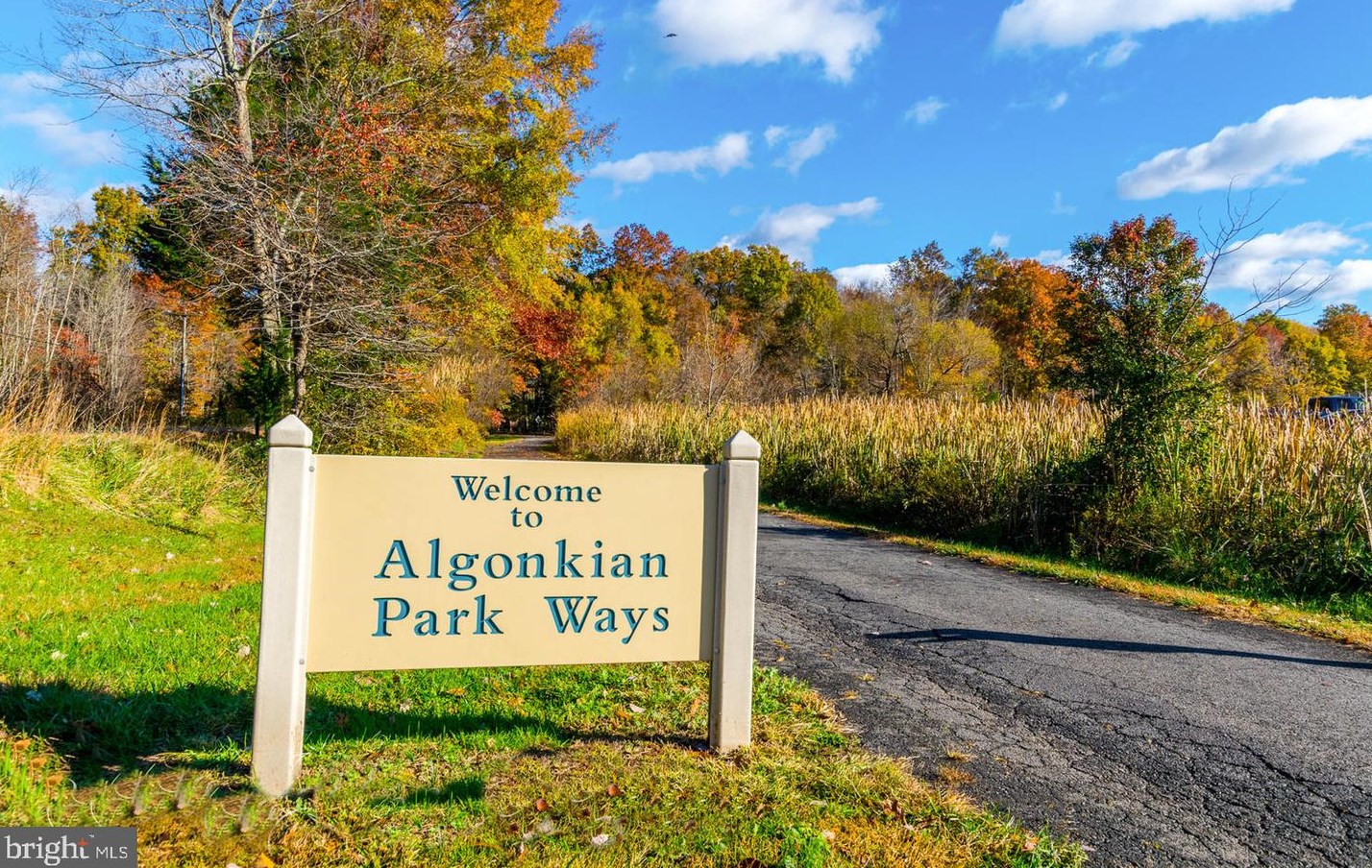 47728 League Ct, Dulles VA  20165-7416 exterior