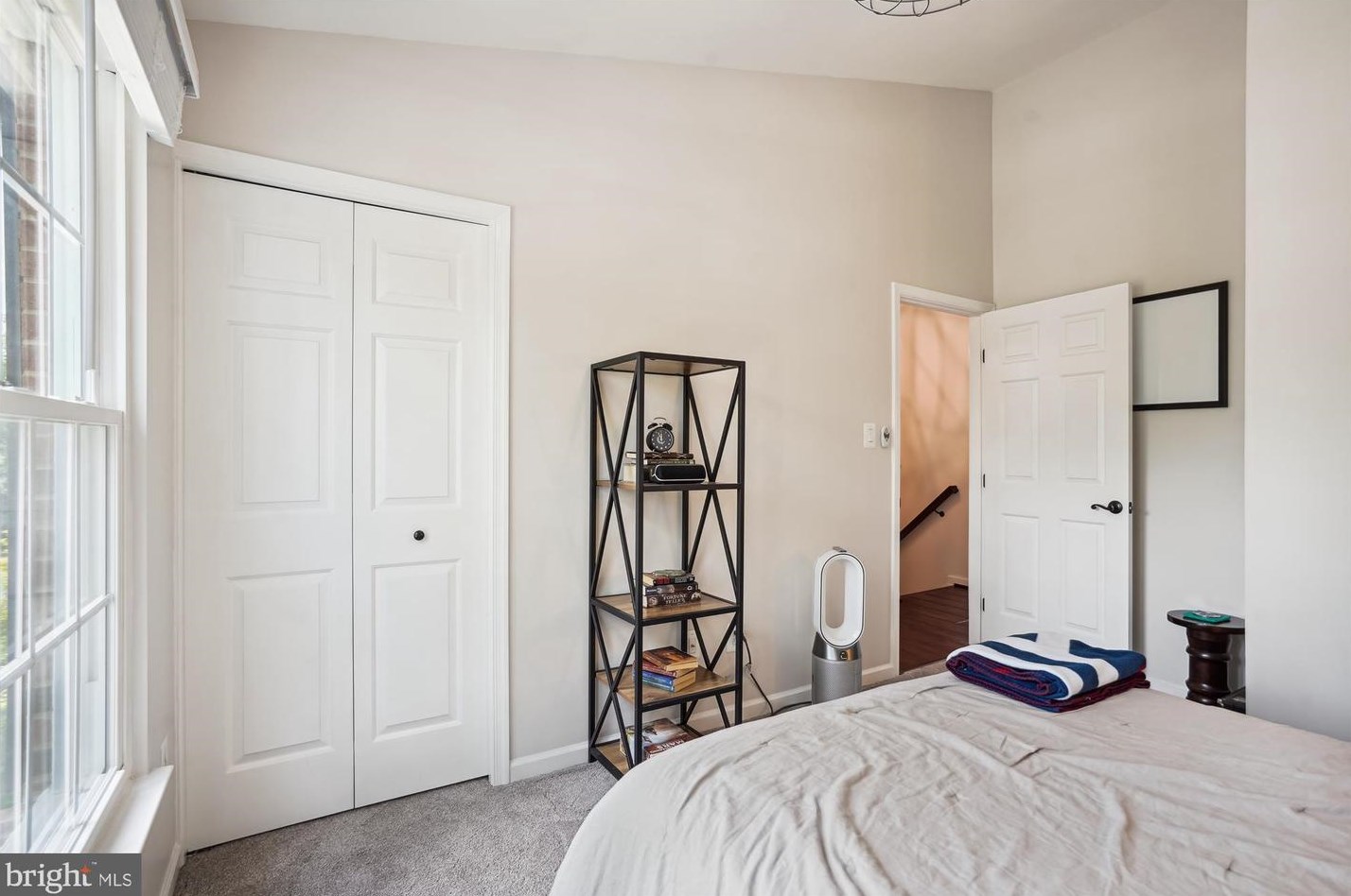 46714 Cavendish Sq, Dulles VA  20165-4327 exterior