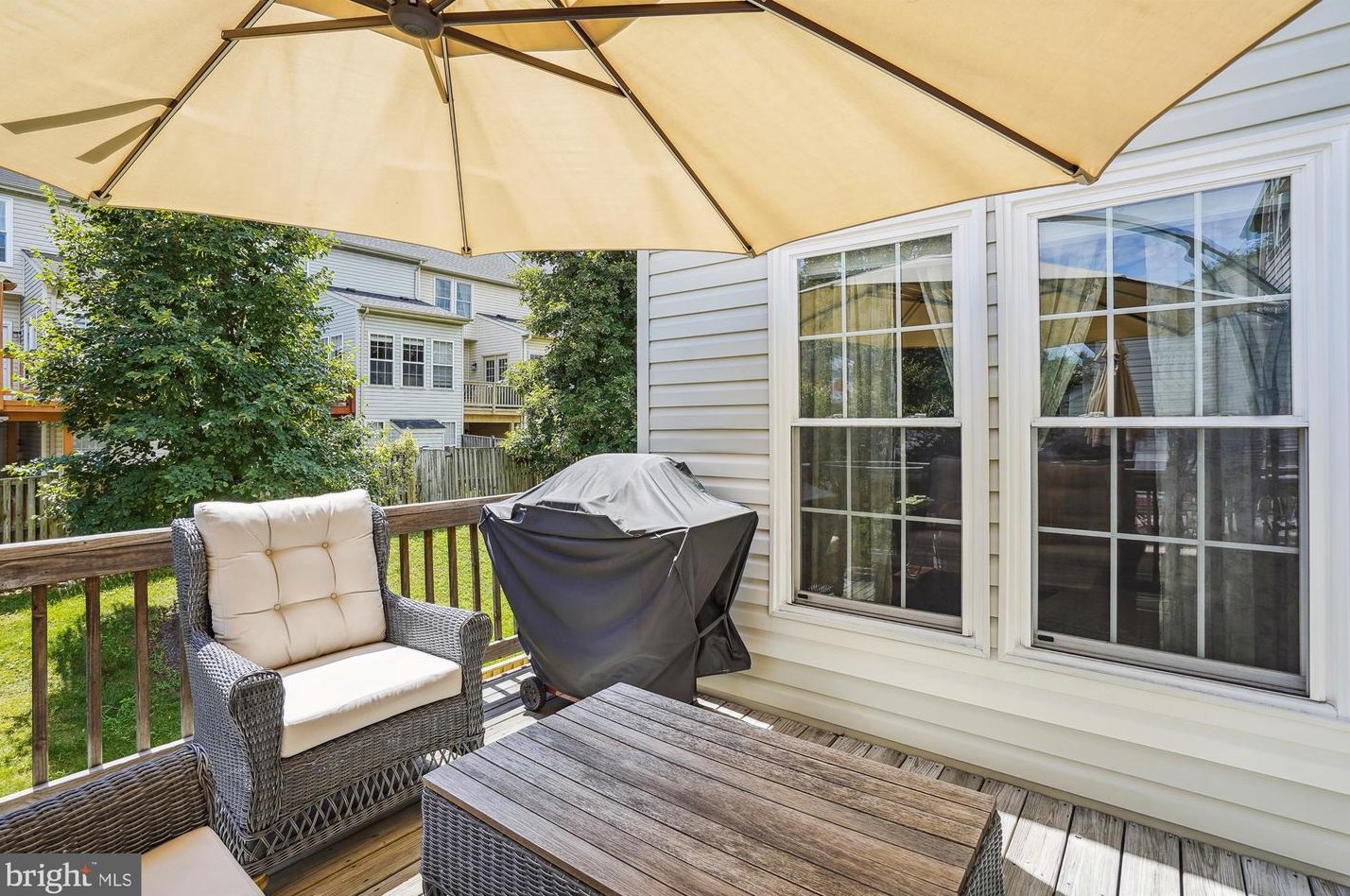 46714 Cavendish Sq, Dulles VA  20165-4327 exterior