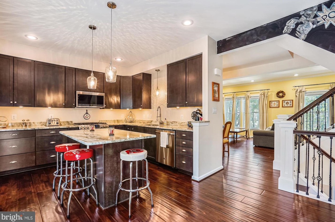 46714 Cavendish Sq, Dulles VA  20165-4327 exterior