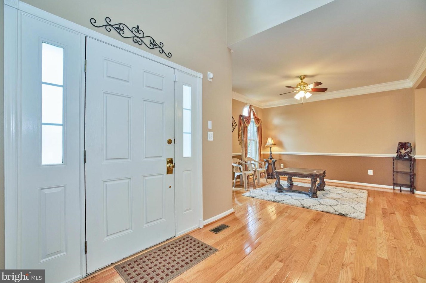 22775 Oatlands Grove Pl, Ashburn VA  20148-6750 exterior
