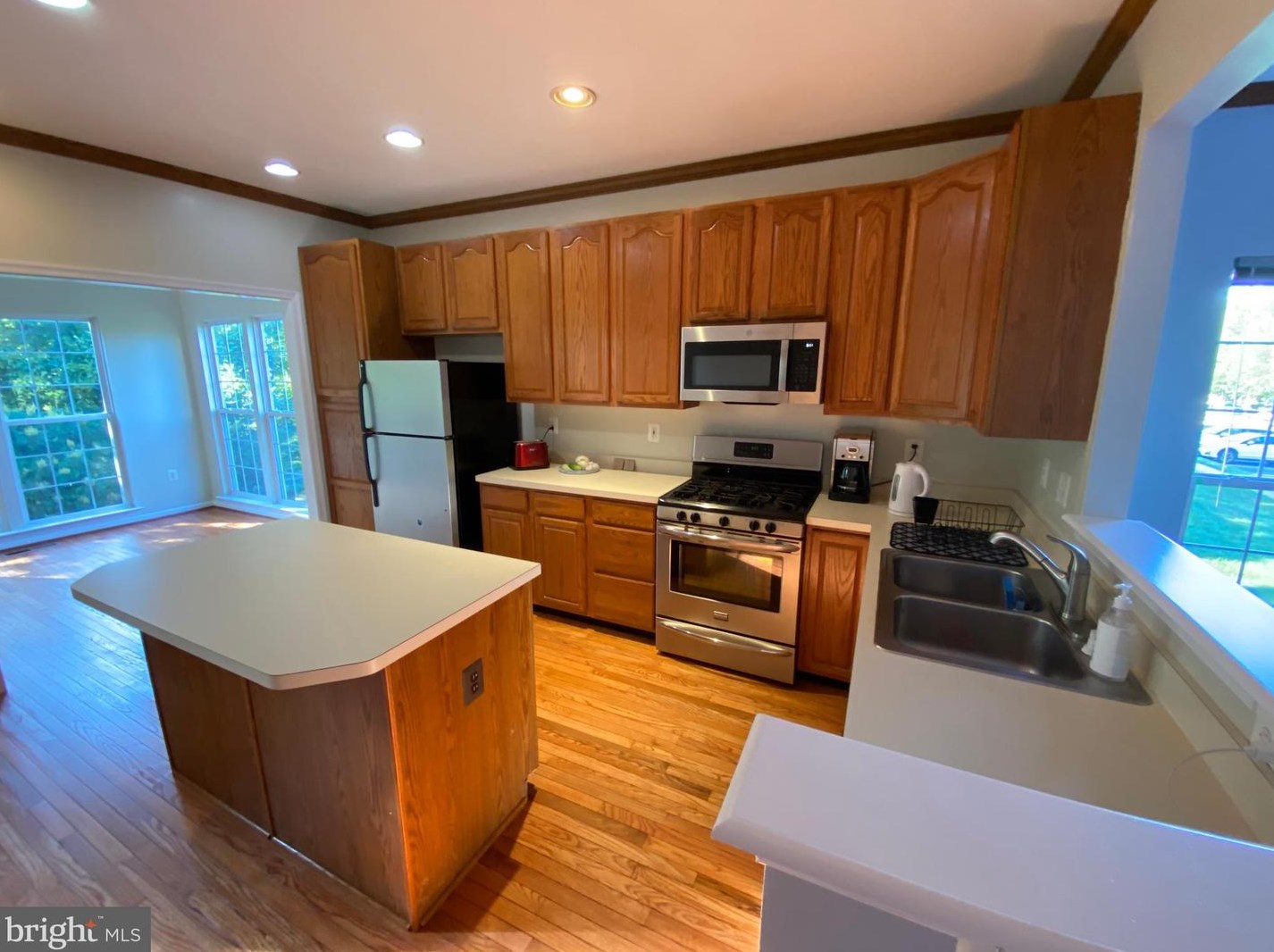 45544 Grand Central Sq, Dulles VA  20166-3050 exterior