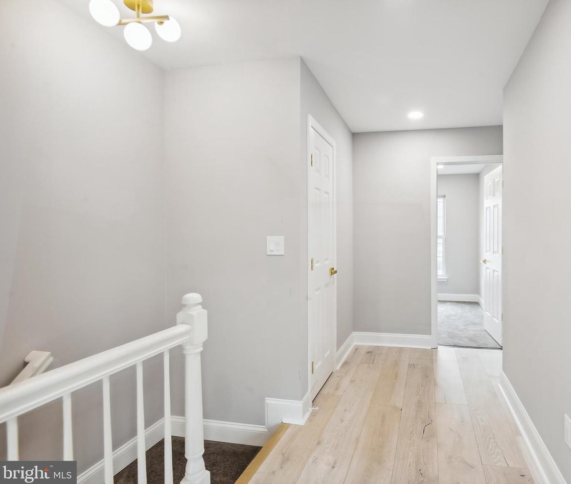 45581 Hutchens Sq, Sterling VA  20166-3009 exterior