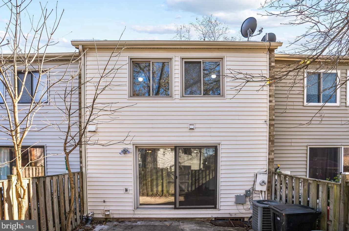 421 Argus Pl, Dulles VA  20164-1516 exterior