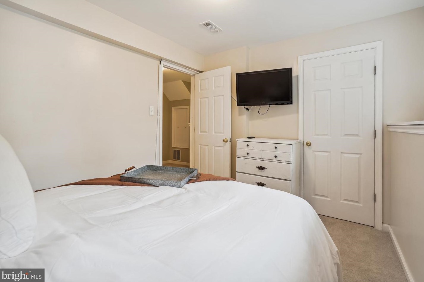 43005 Eustis St, Fairfax VA  exterior