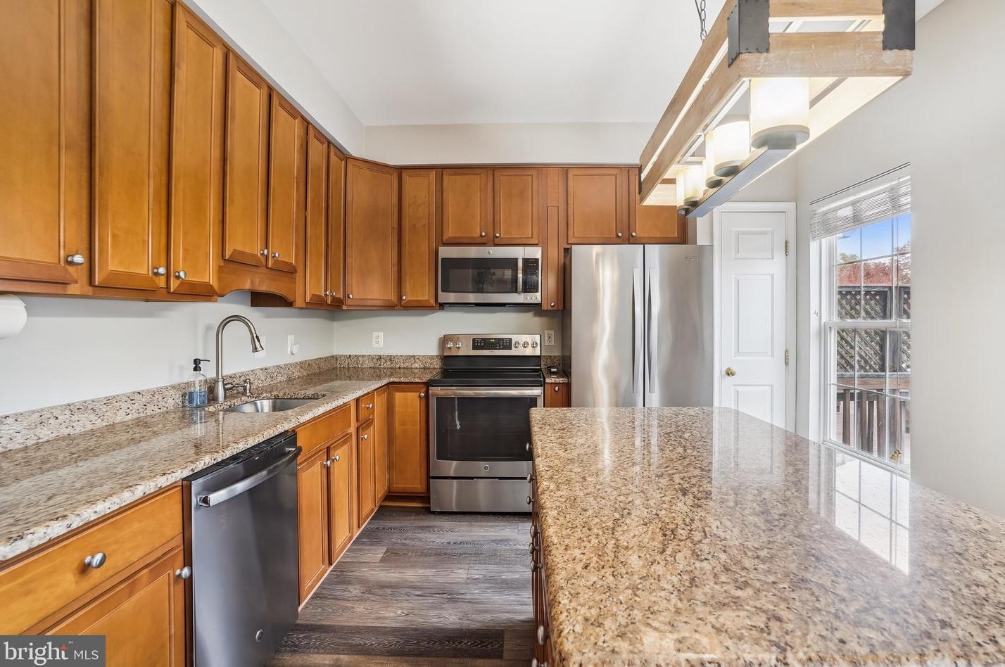 43005 Eustis St, Fairfax VA  exterior