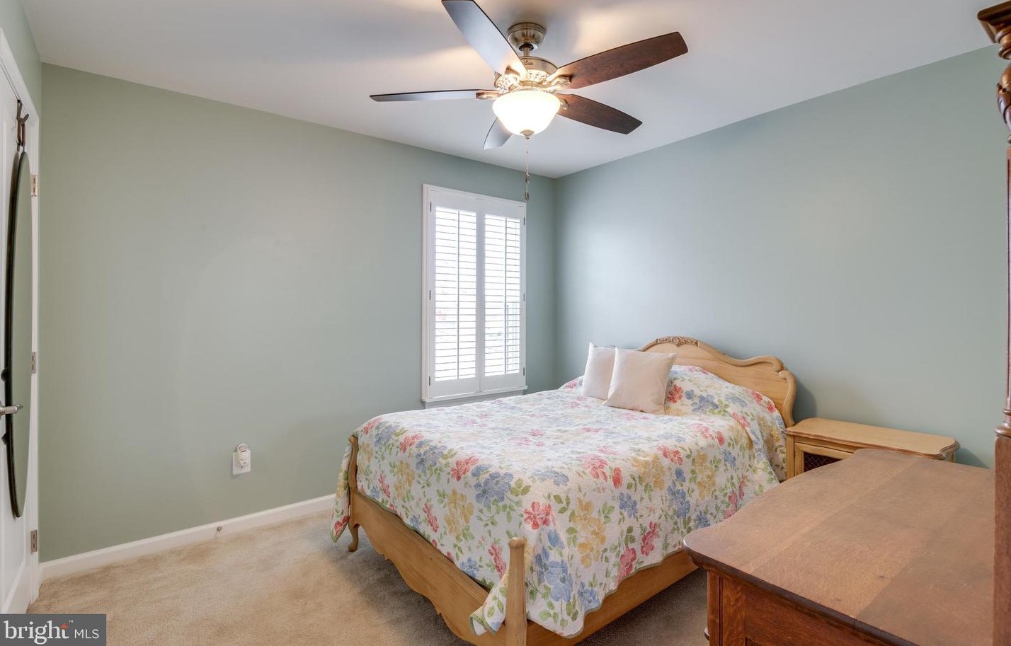 25506 Kylemore Dr, Stone Ridge VA  20105 exterior