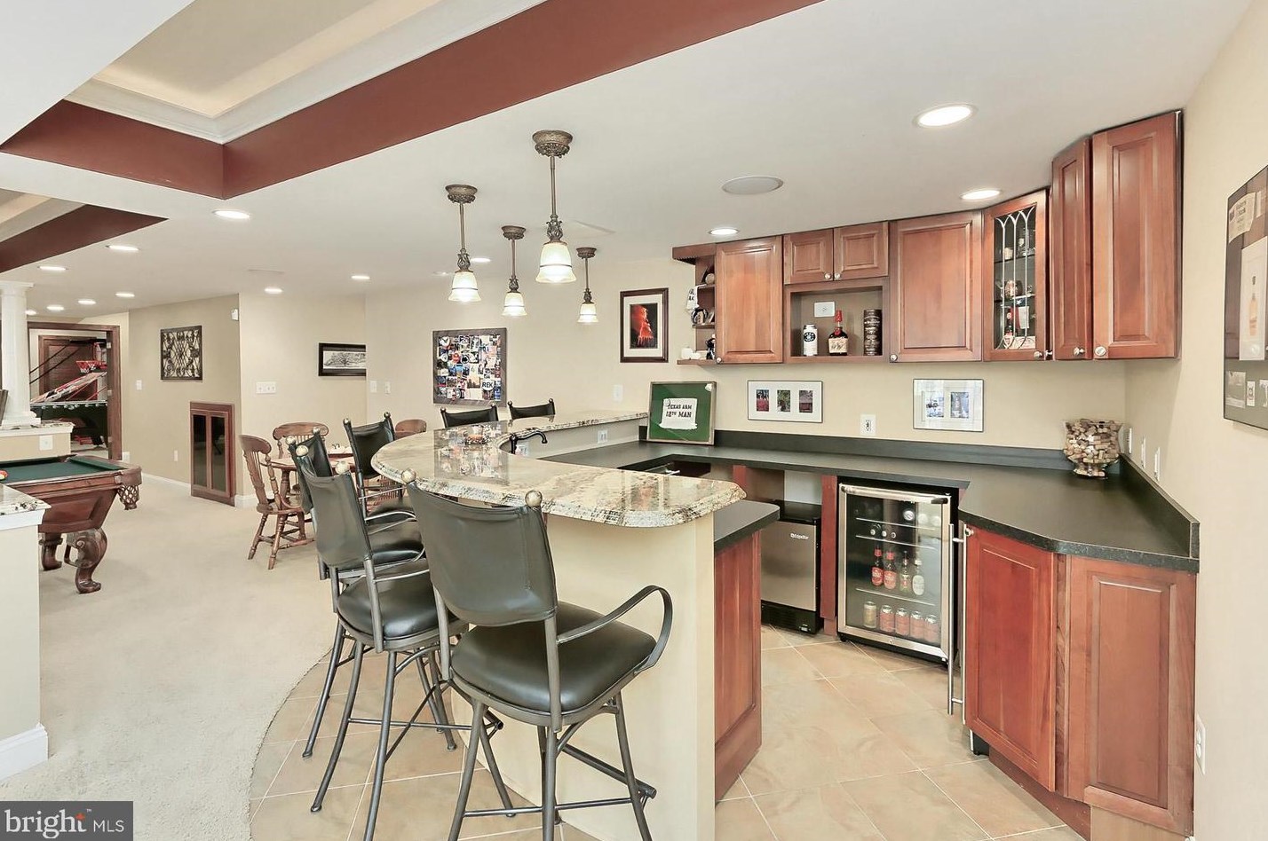 21027 Forest Highlands Ct, Ashburn VA  20147-4768 exterior