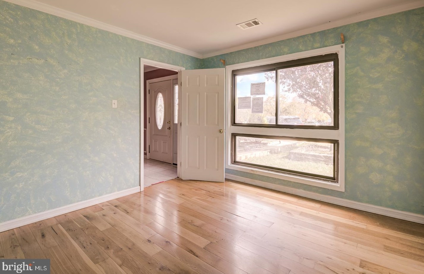41 Carolina Ct, Dulles VA  20164-1730 exterior