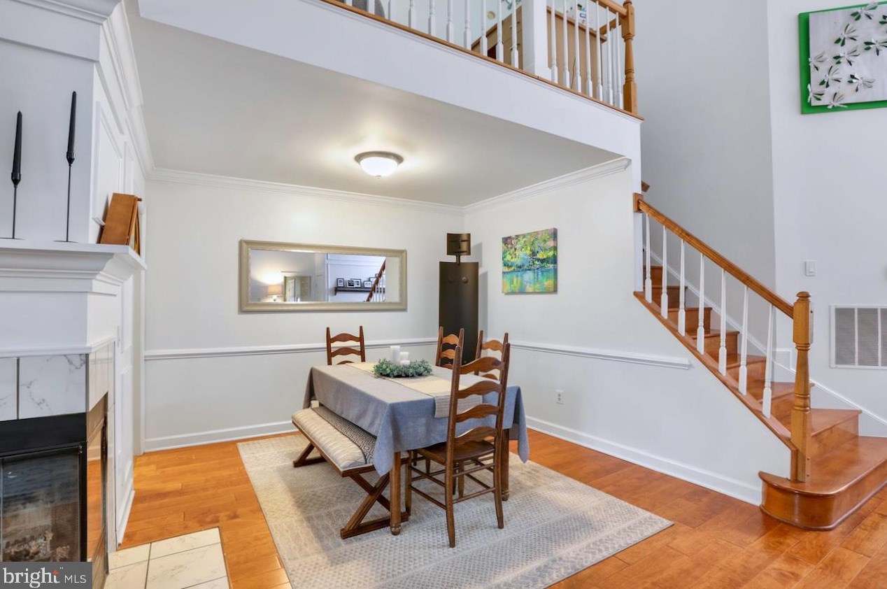 46531 Cedarhurst Dr, Dulles VA  20165-6452 exterior
