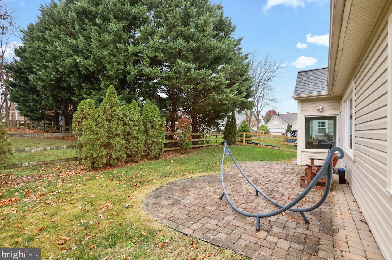 46531 Cedarhurst Dr, Dulles VA  20165-6452 exterior