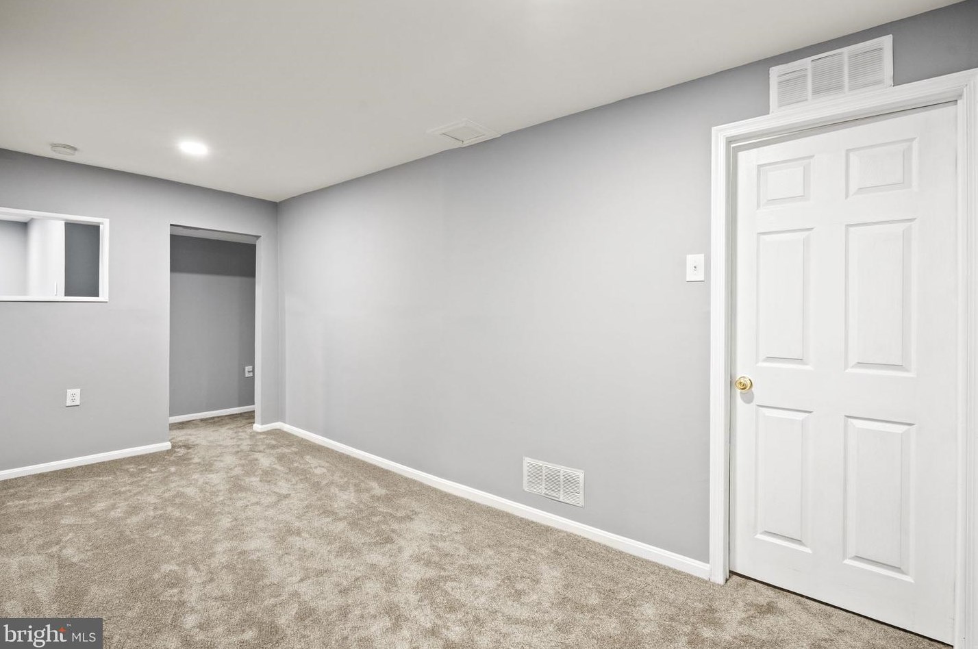 20226 Catlett Pl, Ashburn VA  20147-3303 exterior