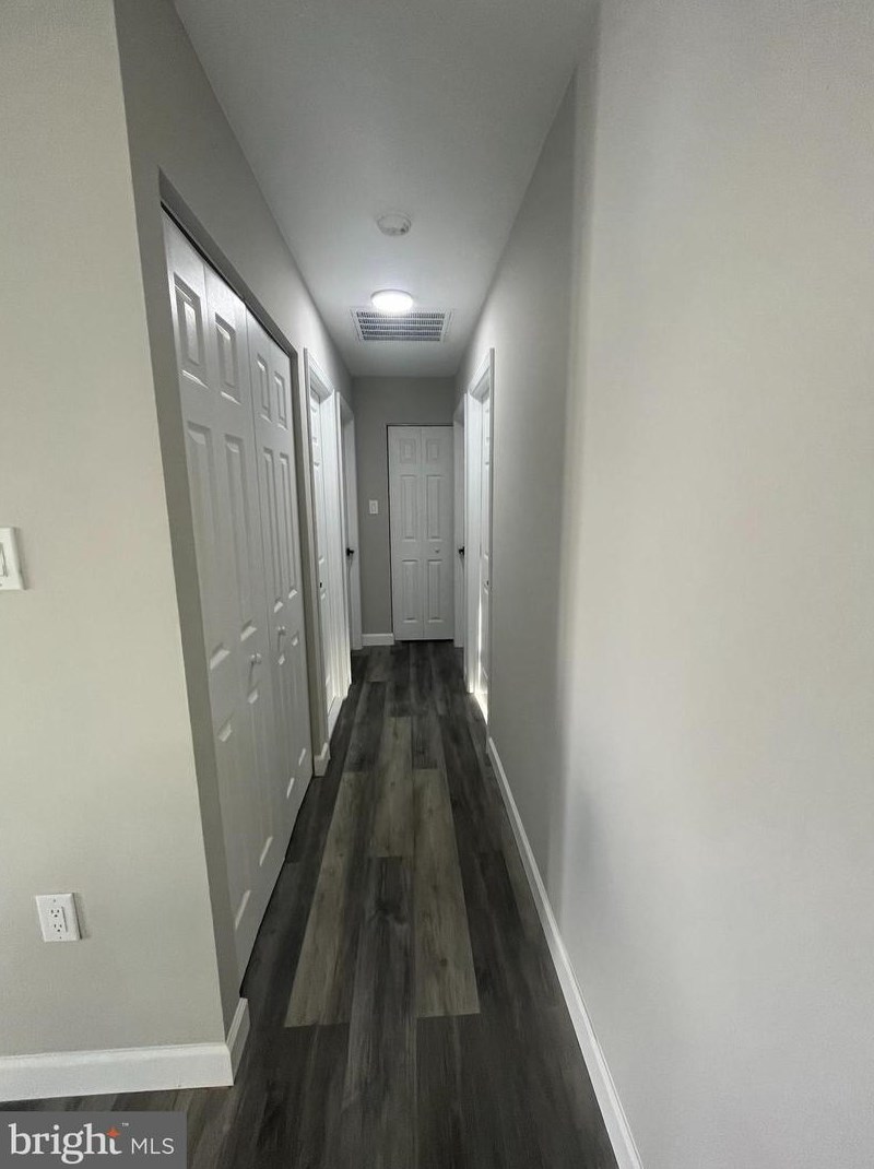 319 Williamsburg Rd, Dulles VA  20164-4326 exterior