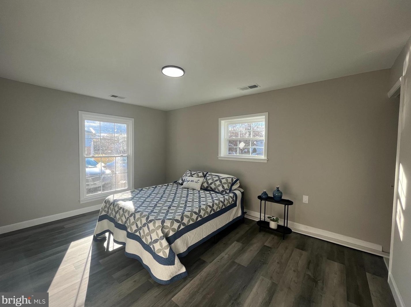 319 Williamsburg Rd, Dulles VA  20164-4326 exterior