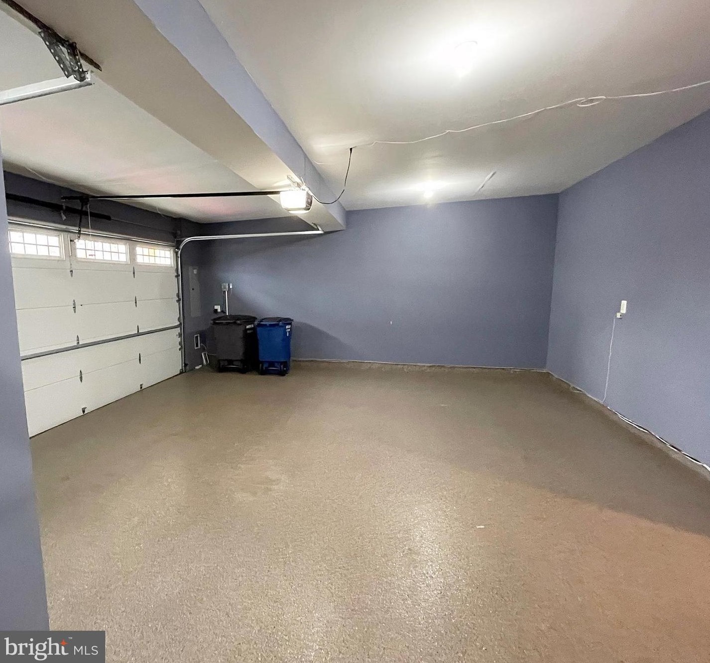 42525 Pine Forest Dr, Fairfax VA  20152-6095 exterior