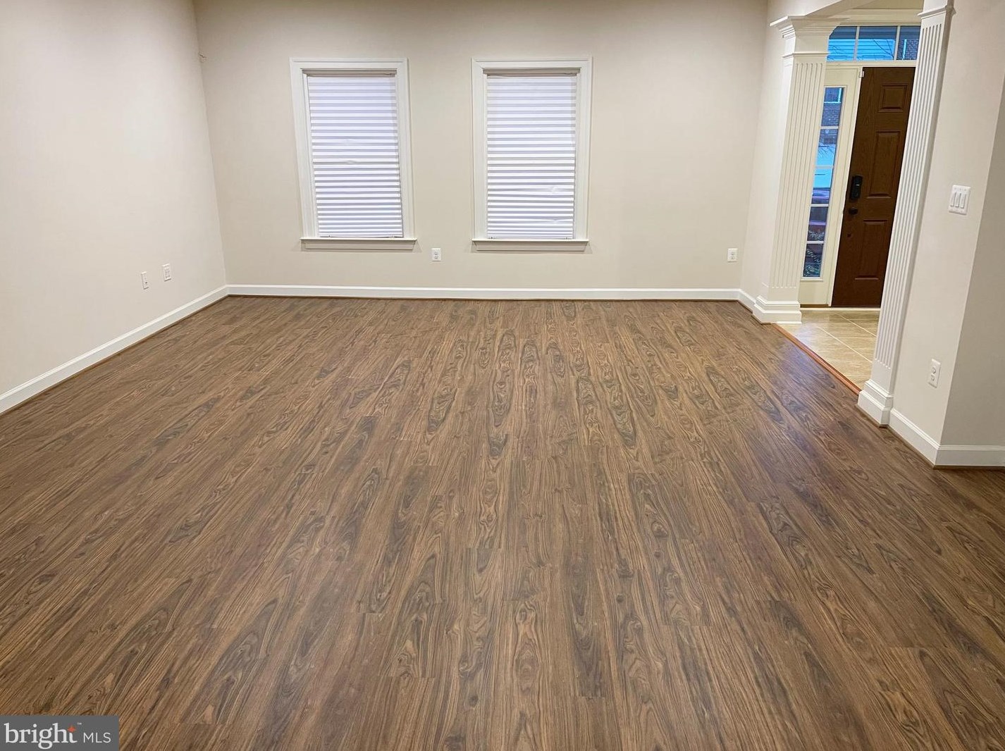 42525 Pine Forest Dr, Fairfax VA  20152-6095 exterior