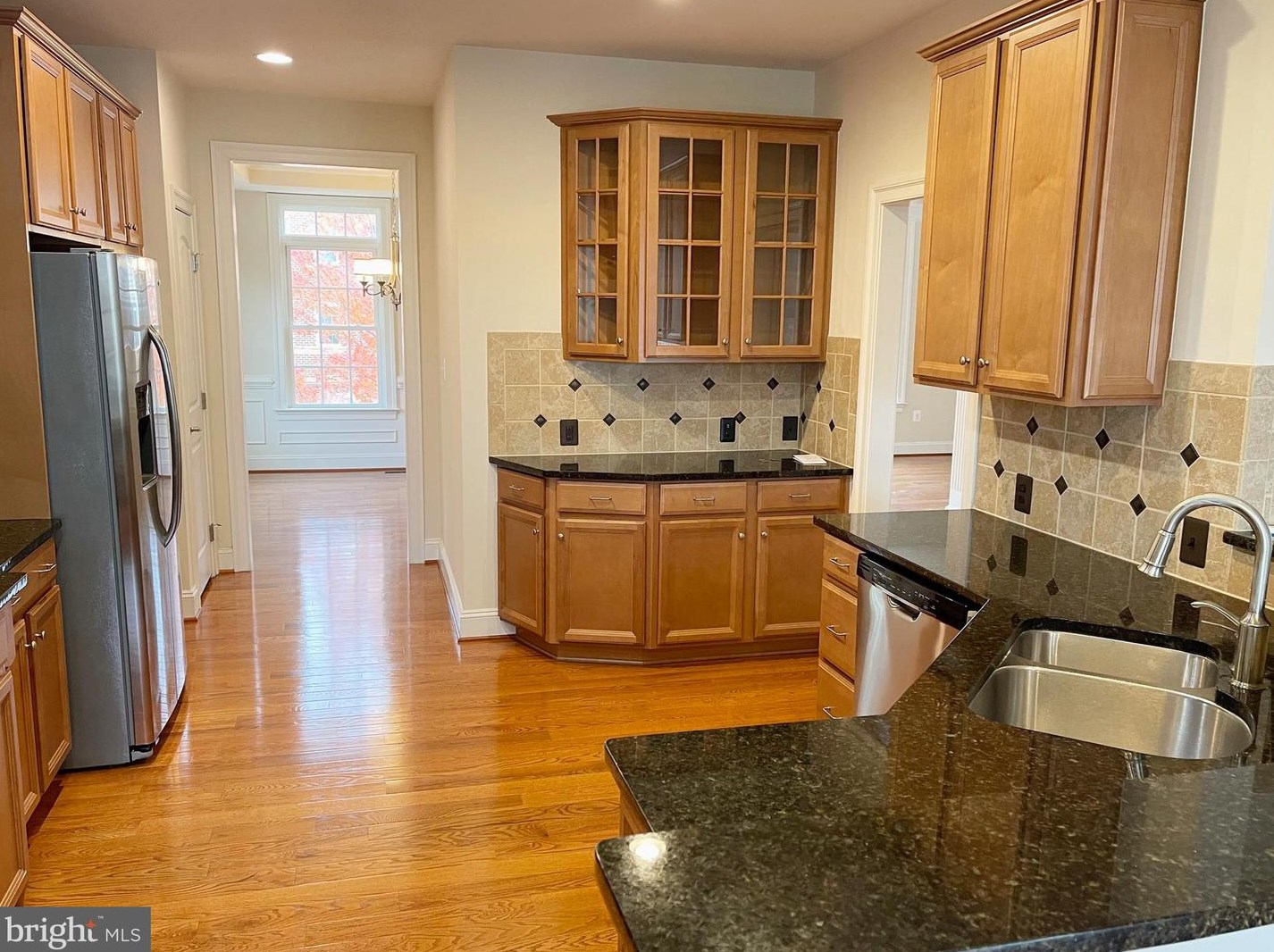 42525 Pine Forest Dr, Fairfax VA  20152-6095 exterior