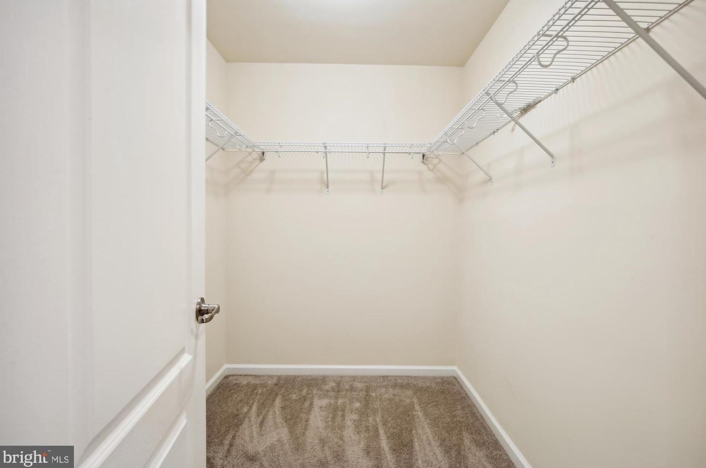 42604 Hardage Ter, Ashburn VA  20148-4350 exterior